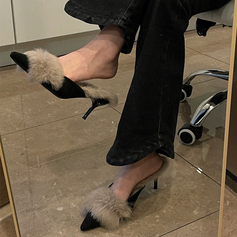 Осень и зима 2024, новый стиль, пушистые теплые тапочки на высоком каблуке-шпильке с острым носком, женские шлепанцы Baotou