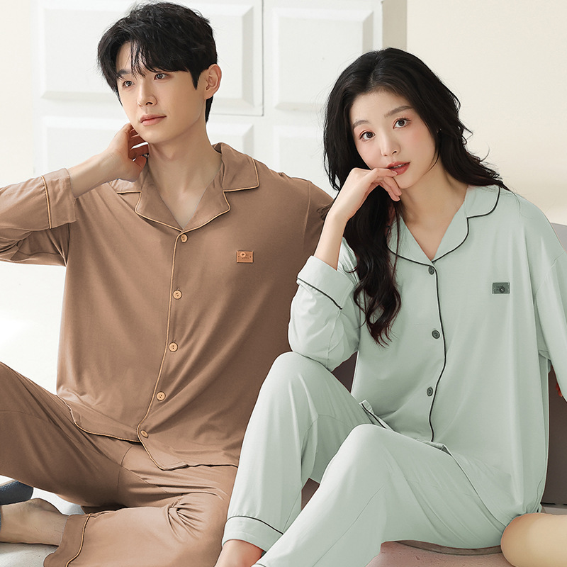 Pajama de pareja de primavera y otoño delgado moda pantalones de manga larga cardigan juvenil simple conjunto de ropa casera casual