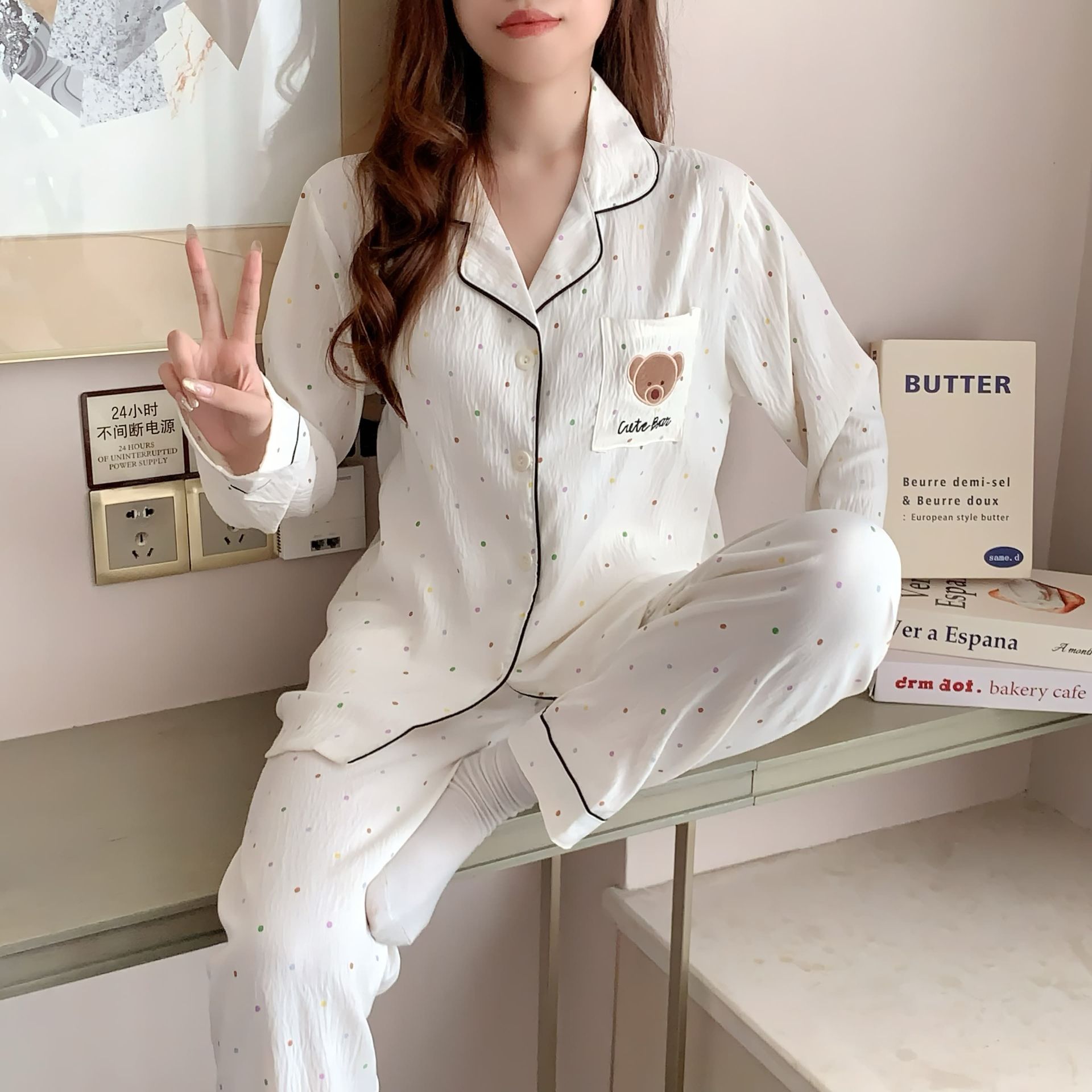 Al por mayor transfronterizo nuevo pijama de mujer pantalones de manga larga nubes de algodón lindos dibujos animados estudiantes cardigan con solapa cubierta de ropa para el hogar