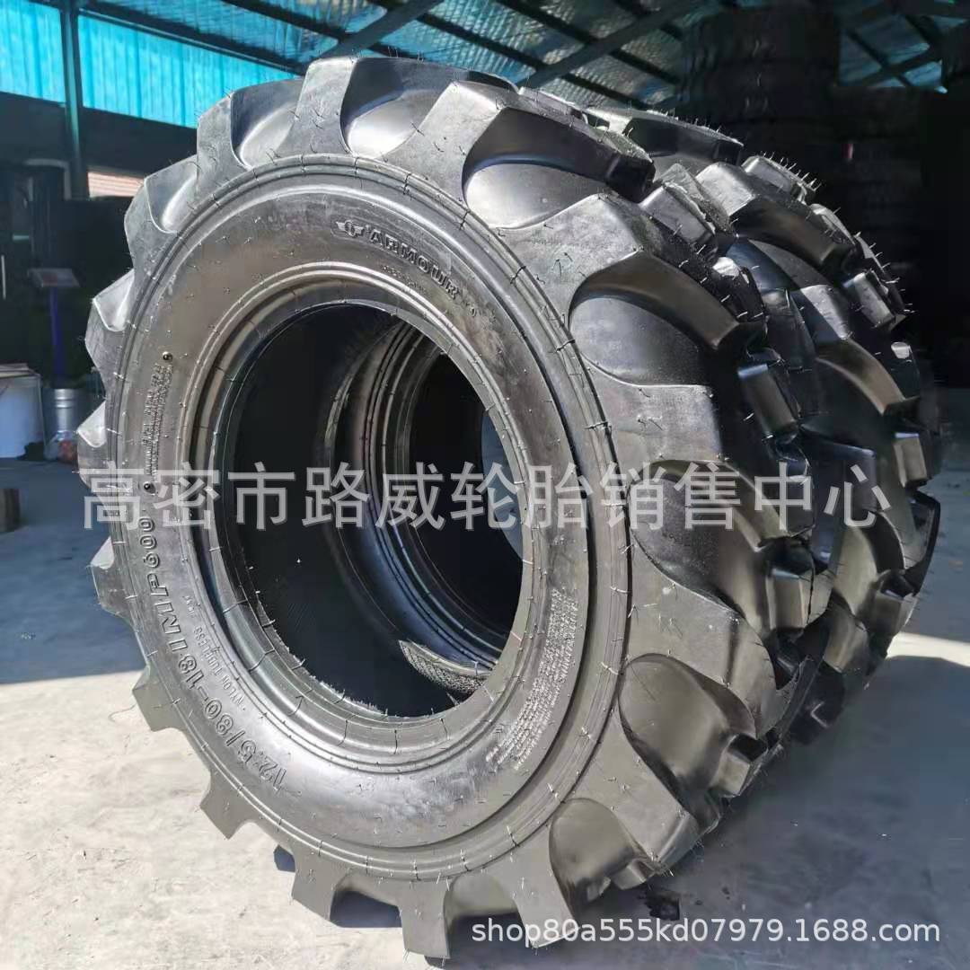 12.5/80-18  IMP600   宽人字 两头忙工程机械轮胎