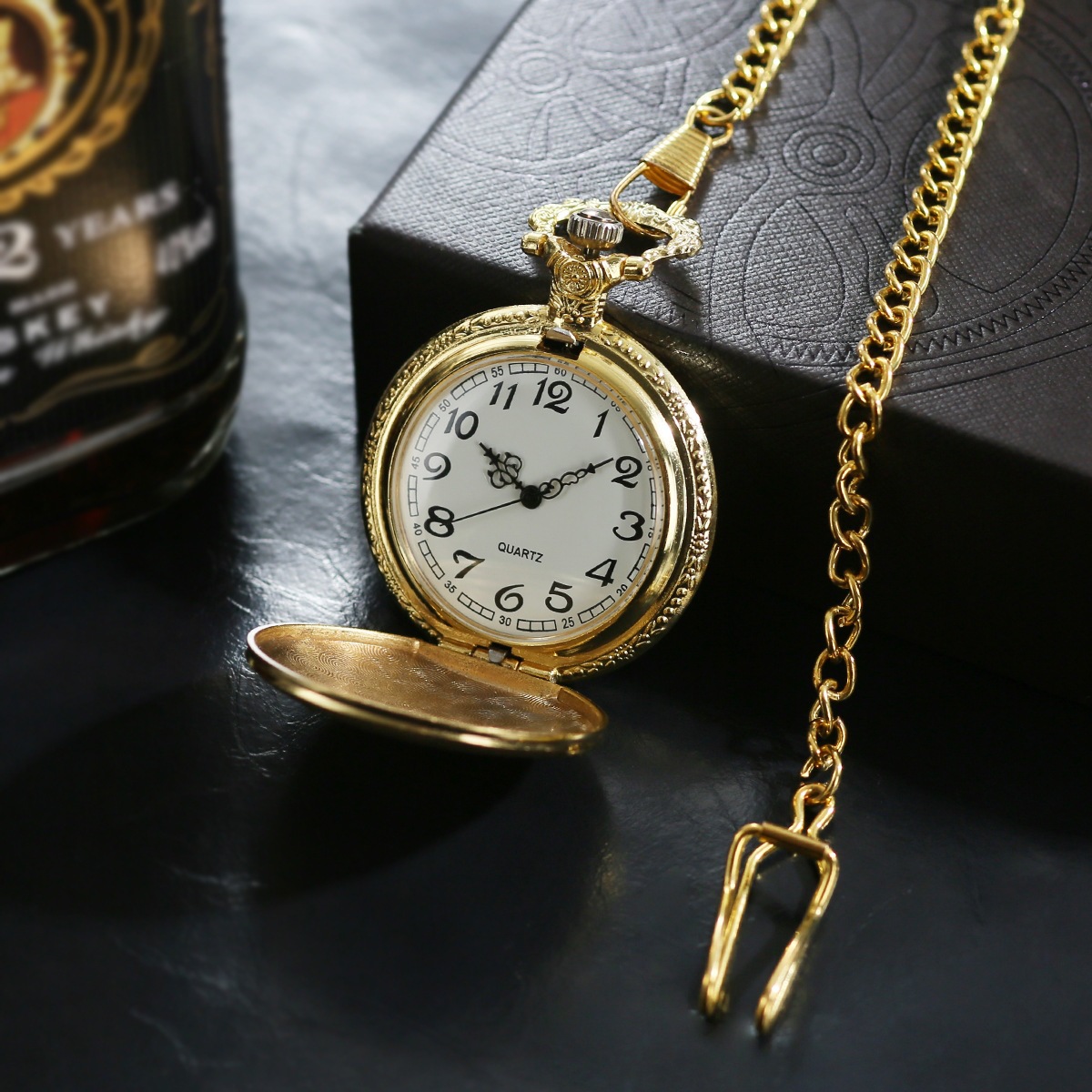 Cross-border bestseller: Fully automatic flip cover exquisite necklace with a high-end feel, mosque pocket watch, classic prayer pendant quartz watch
