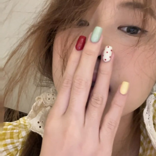 Ins Summer White Nail Art Dopamine Contrast Color Wave Dot Children's Fun Student Cute Simple Wearing False Nail Pieces