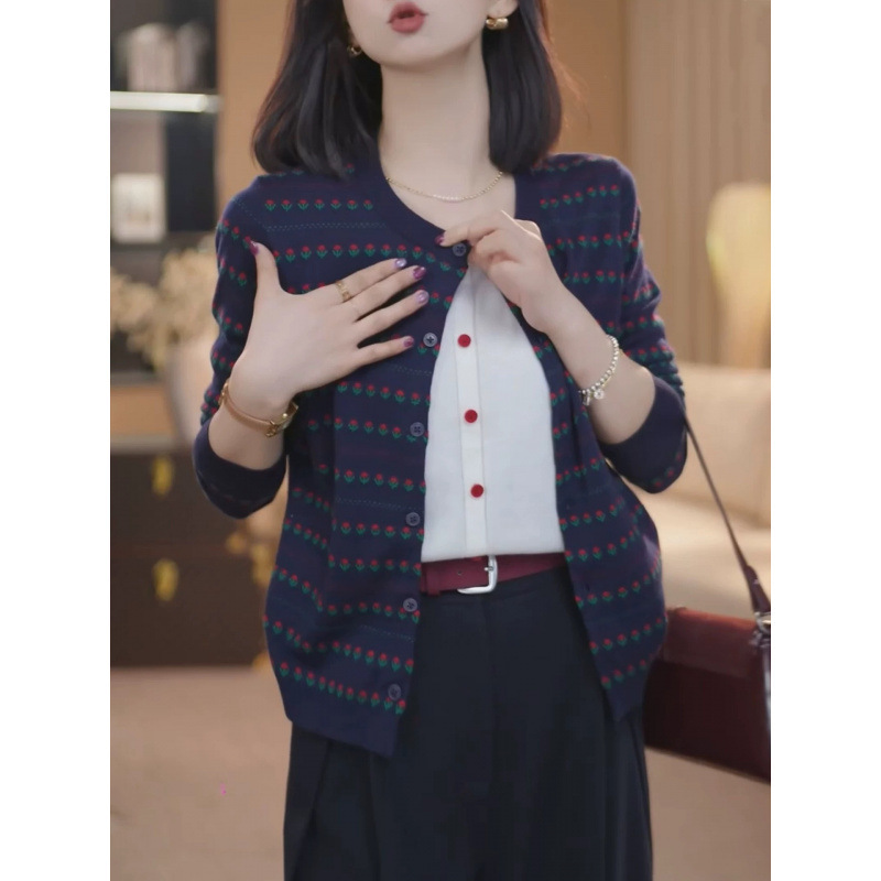 藏青色提花假两件长袖针织衫女秋季叠穿内搭2025新款修身百搭上衣|undefined