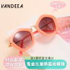 Sun protection cream, sunglasses, children's glasses, South Korea, UF-protection, cat's eye, family style