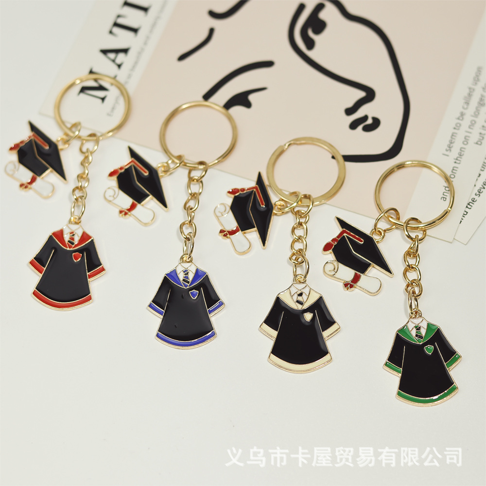 Cross-border in stock alloy doctoral cap graduation clothing key chain pendant every exam must pass the bachelor's graduation gift