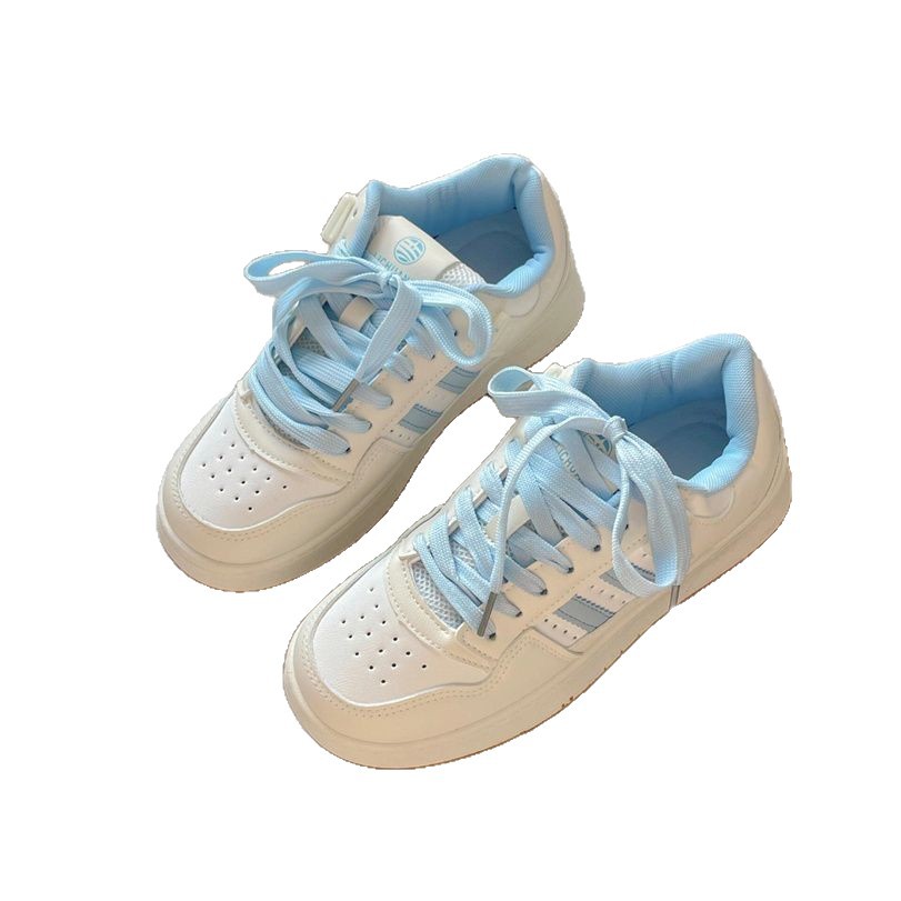 Zapatos blancos de suela gruesa para mujeres 2025 verano nuevo estilo de malla transpirable moda versátil ligero aumento de altura zapatos deportivos casuales