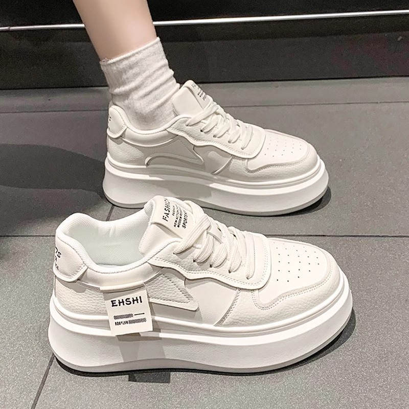 2024 Frühling Freizeit Board Rot Sport Vielseitige Mode Damenschuhe_voghion.com