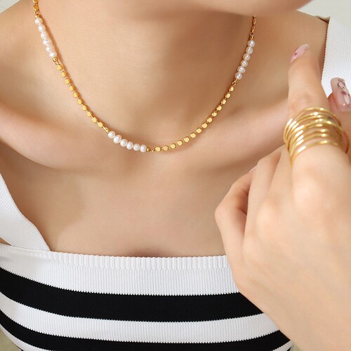 Real Gold Plated Brass Material Freshwater Pearl Flat Bean Stitching Necklace Simple Fashion European and American Style Metal Clavicle Chain