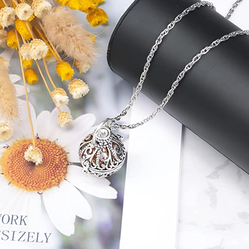 Deseo de la venta caliente de acero inoxidable vintage hueco hueso ceniza colgante para siempre en mi corazón hueso ceniza tarro