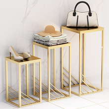 ���b�ꙻ���Ѝu��ˮ̨���s�{�׽�ɫЬ�Ӱ�����ߵ�չʾ���M��ֱ�N