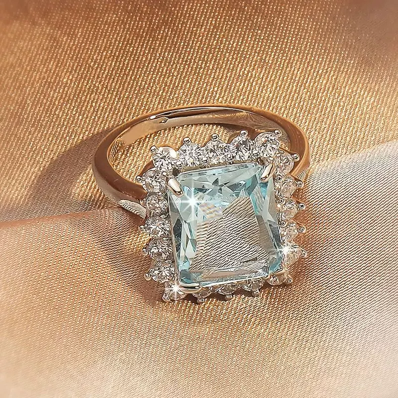 Retro ring, European style, simple and elegant design