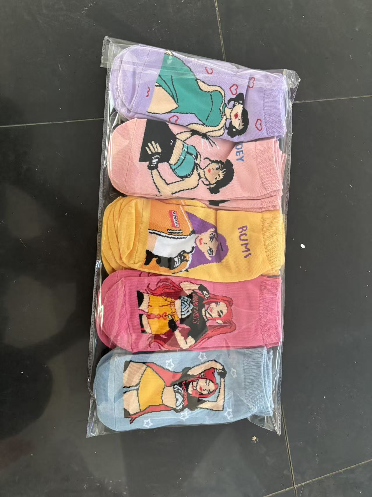 2024 primavera y verano nuevos calcetines de dibujos animados japoneses calcetines de mujer calcetines de algodón peinado coreano calcetines de barco