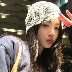 鞠婧は韓国の大衆がバラのレースの冷たい帽子を設計します。