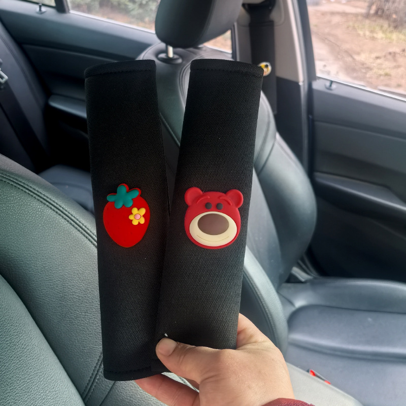 Cubierta de hombro con correa de coche Cubierta protectora de hombro de mujer de coche de dibujos animados lindo Four Seasons General Car Supplies Decoration