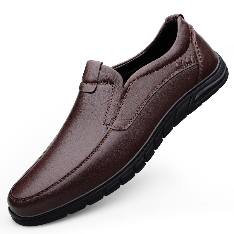 Zapatos de cuero de negocios en vivo, zapatos de cuero genuino para hombres, zapatos de cuero suave transfronterizos de alta calidad, zapatos de mediana edad, zapatos de papá
