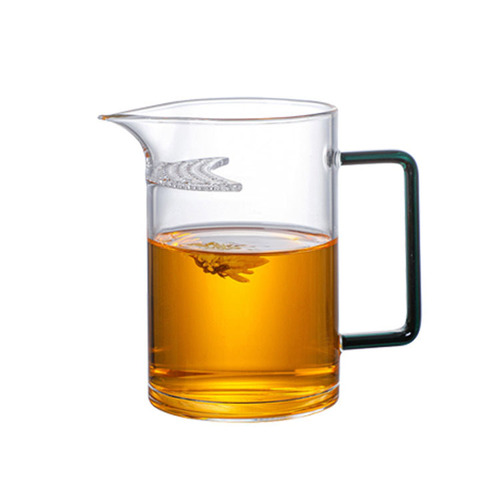 High borosilicate glass crescent fair cup with tea drain, high temperature resistant tea divider, household large capacity thickened tea cup