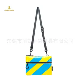 其他时尚女包;化妆包;休闲背包