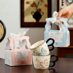 かわいい高颜値蝶結びマグカップ釉薬下彩陶磁器カップ家庭用水飲みカップスプーン付き誕生日プレゼント女