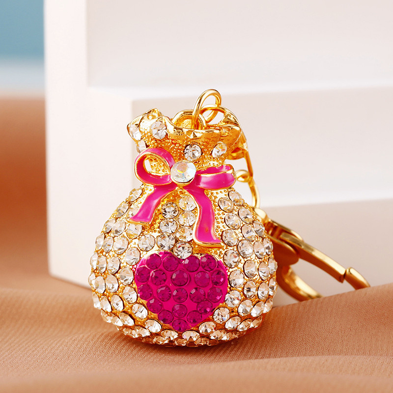 Diamond Embellished Heart Shaped Keyring For Handbags And Keys_voghion.com
