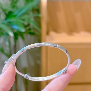 ���y999.9÷�����y���C�񻨼��y���C���s�ٴ���Ů�ѵ����նY��