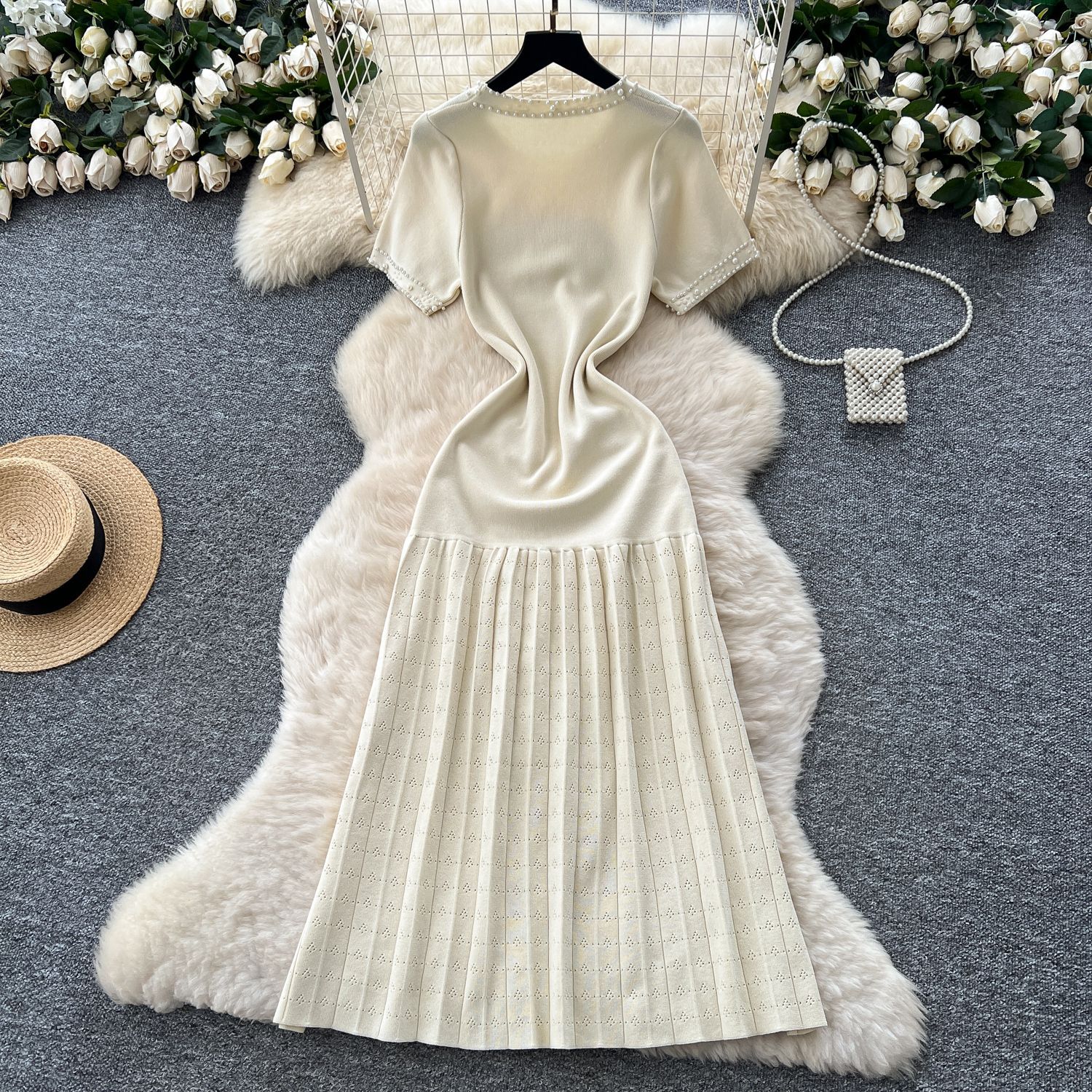 Women's French Style Beaded round Neck Short Sleeve Knit Dress Elegant Slimming Inner Sweater Dress_ecoleips.com