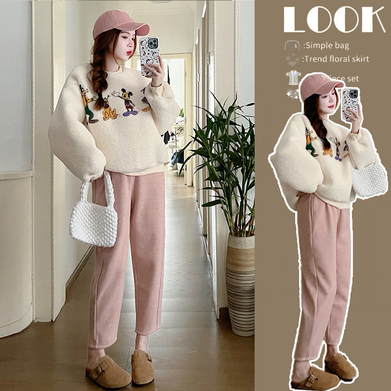 Pregnant women's autumn suit fashion fashion cartoon fleece-lined thick belly pants sweater two-piece autumn and winter fashion