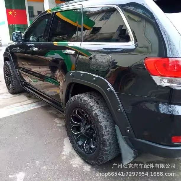 Suitable for Jeep Grand Cherokee Wk2 Widened Wheel Arch Wide Body Side Surround Nail Wheel Arc Fender Modification
