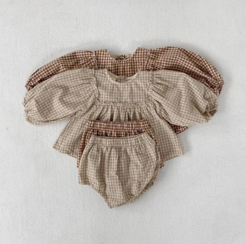 Korean style spring and summer baby girls' long-sleeved plaid shirt + PP shorts two-piece women's suit