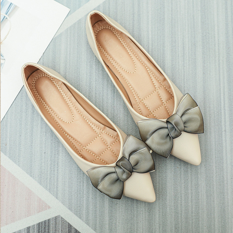 Women's Casual Vintage Style Solid Color Point Toe Flats display picture 5