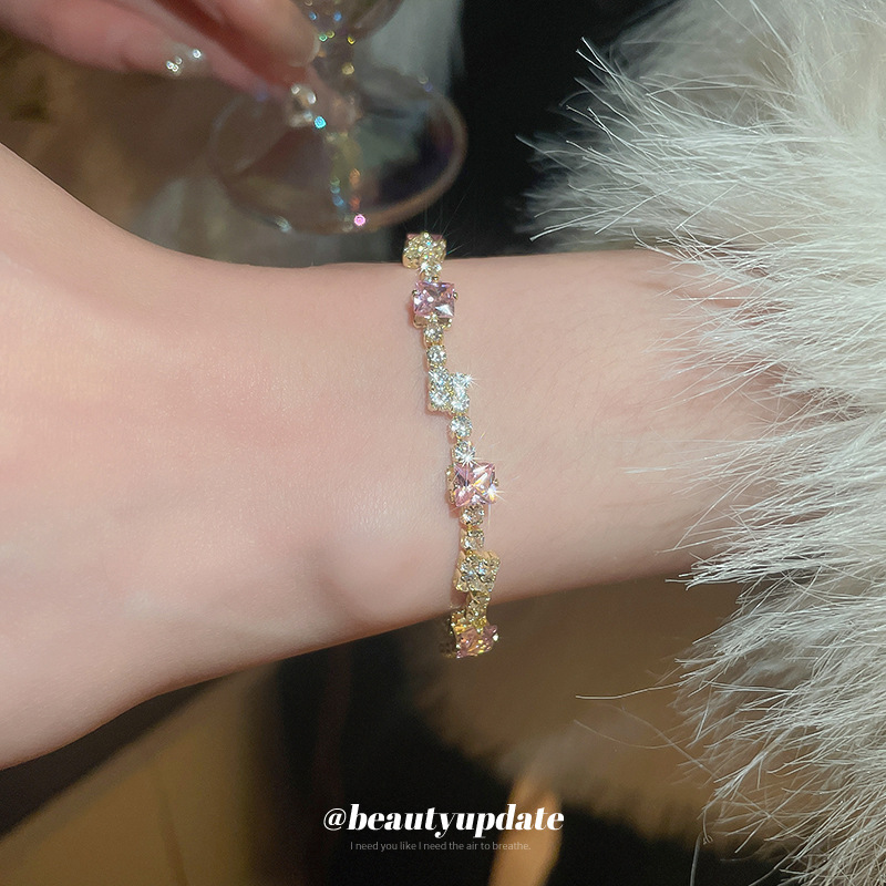 Zircon garra cuadrada pulsera de diamantes luz estilo de lujo nicho elegante pulsera dulce estilo coreano de moda de alta calidad pulsera del todo-fósforo