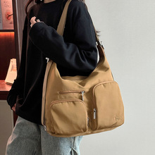 ��ˮţ������б�����e�������Ů���n��๦�܆μ��p����ñ���