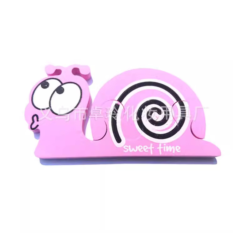 Los fabricantes suministran dibujos animados de animales EVA dedo del pie separador Caracol dedo del pie separador dedo algodón impresión D