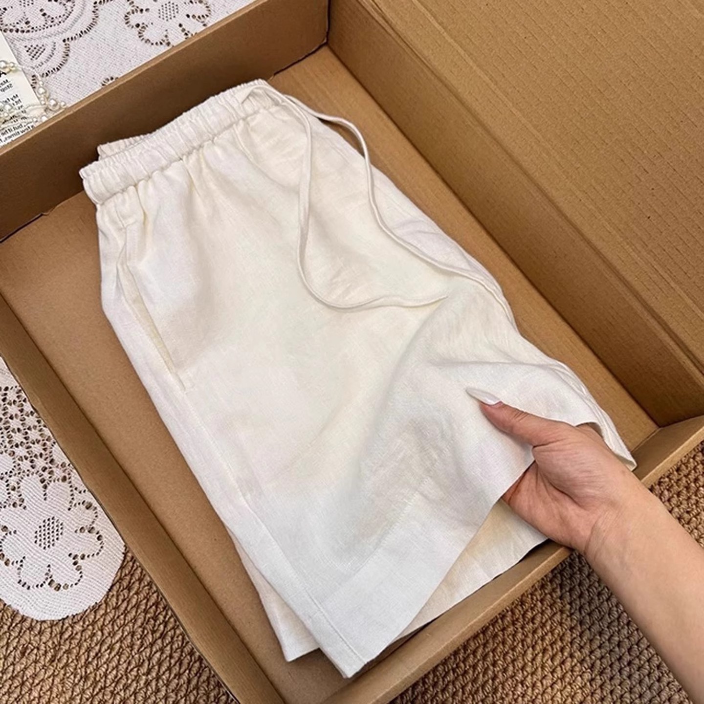 ホワイトリネンショーツ女性用2025新作夏薄手ハイウエストスリムリネンコットンリネンAラインワイドレッグパンツ5分丈パンツ