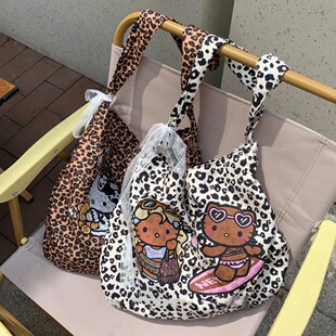 HelloKitty��ʽ�͹ņμ��2026�¿���������y�μ�б��ٴ�����R2