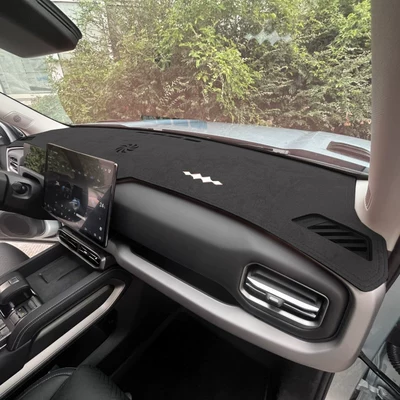Günəş əleyhinə siperlik — 3 Dashboard Light-Proof Mat, Car - titanium-3-suede-black-with-embroidery