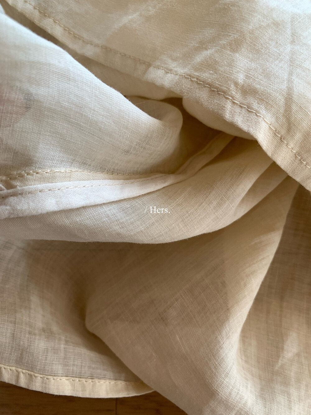 Áo hai dây nữ cổ V phối ren móc họa tiết, chất liệu linen mát mẻ, phong cách Hàn Quốc — màu hồng, màu vàng, màu mơ, màu kaki chi tiết 20