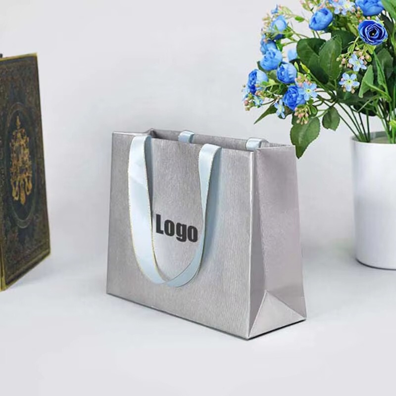 Luxury Designer Logo Victoria's Secret Boutique Jewelry Gift Paper Shopping Bag with Handle Manufacture