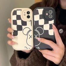 格子暴力熊适用苹果16pro手机壳iphone15欧美14plus情侣13潮流12