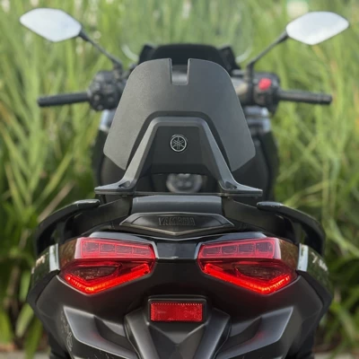 Suitable for 21-25 Xmax300 Rear Backrest, Modified Passenger Rear Lumbar Support, Comfortable and Soft, Retaining the Original Car Armrest (Motorcycle tail) - xmax300-rear-backrest