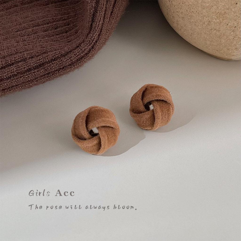 1_0030_耳语场景新水印 拷贝 4.jpg