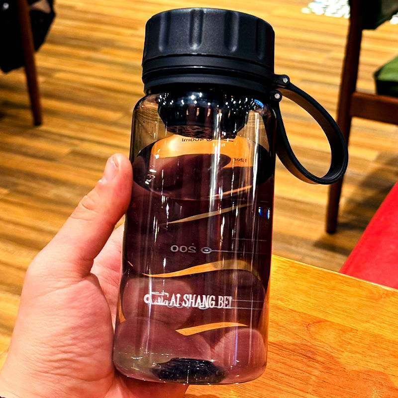 Nuevo asa simple de gran capacidad, separación de té y agua, estudiantes masculinos y femeninos resistentes a altas temperaturas, taza simple y fácil, taza de té