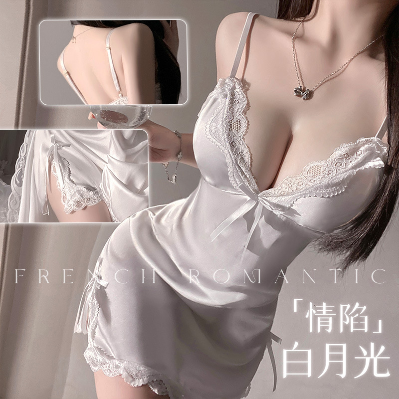 Admiración simple y elegante viento se puede usar fuera de seda imitación vestido de pijama casero 5817 ropa interior de interés puro deseo sexy