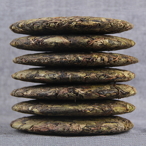Wholesale Yunnan Pu-erh Tea, Ancient Tree Pu-erh, Raw Pu-erh, Seven Seeds Cake Tea, 357 grams, Lincang Bingdao Golden Leaf