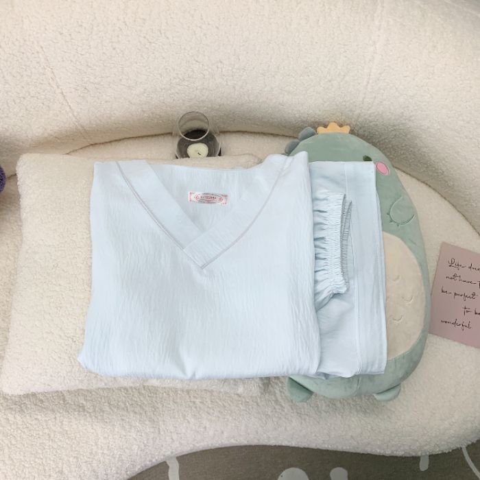 Vietnam transfronterizo transmisión en vivo estilo caliente verano con cuello en V nube pijamas de algodón pantalones de manga corta para mujer traje de servicio a domicilio para estudiantes de dibujos animados