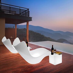 発光ビーチチェアリクライニングチェア屋外プールリクライニングチェア露天ホテル北欧シングルソファ椅子プラスチック背もたれ椅子