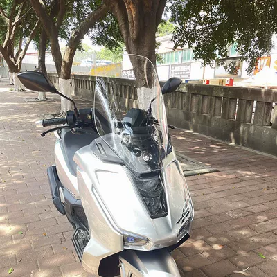 Motorcycle front windshield, Front Windshield Modification and