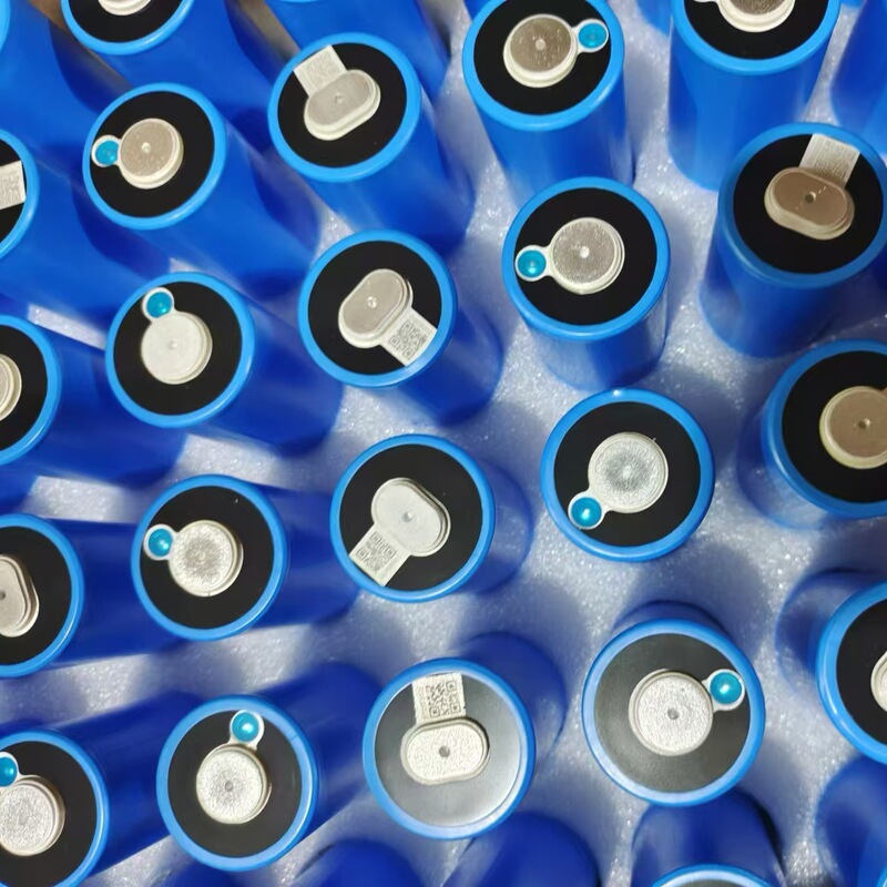 Yiwei C33V2 Version Lithium Iron Phosphate Battery, 15Ah, Low Internal Resistance, Suitable for Tricycles, Can Be Laser Welded, Semi-Finished Product