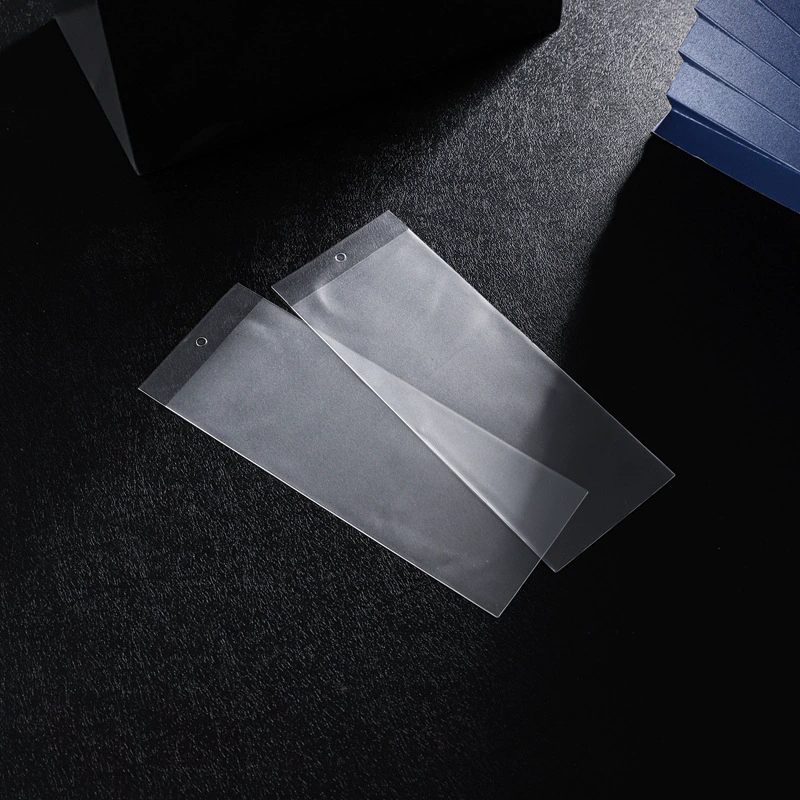 Фабрика оптом Прозрачный матовый плоский карман длинная полоса бирка одежды упаковочная сумка ПВХ пустая сумка для этикетки товарного знака