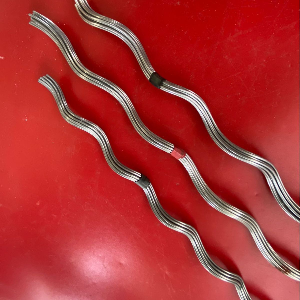 HXT预绞式护线条 铝合金材质 导线跳线串用护线条 悬垂串用护线条