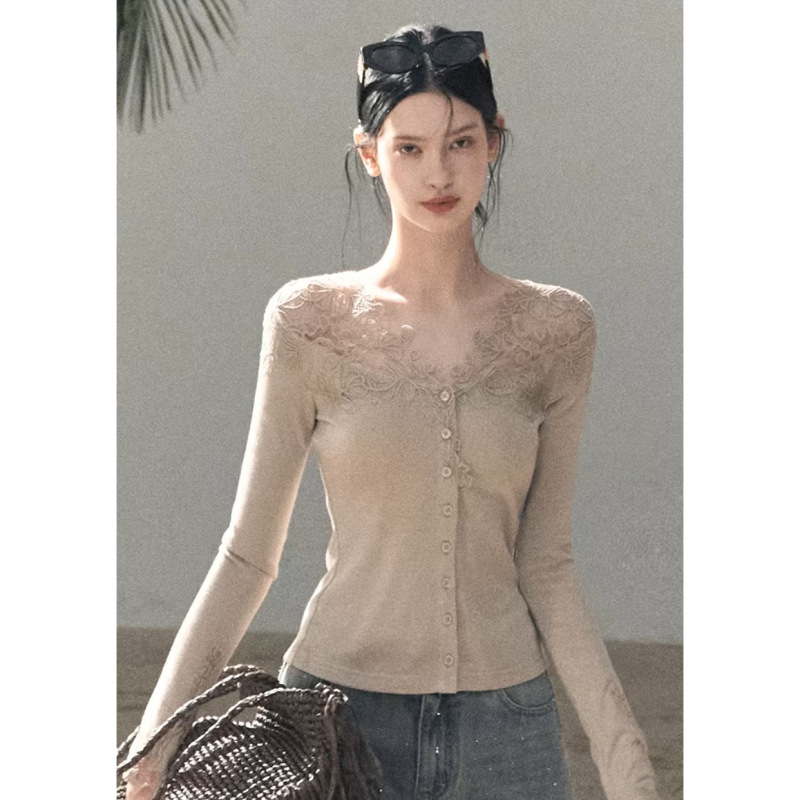 Oakmo/"Grow Quietly" Three-Dimensional Cut Lace Trim V-Neck Slim-Fit Knit Cardigan Women's Waist-Cinching Top Oakmo/"Grow Quietly" Three-Dimensional Cut Lace Trim V-Neck Slim-Fit Knit Cardigan Women's Waist-Cinching Top